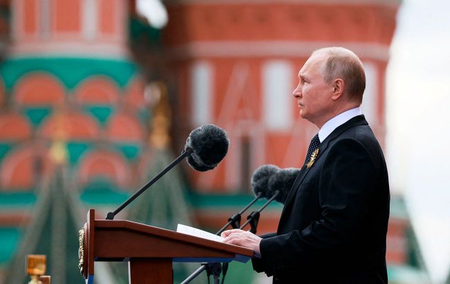 EU plans new blow to Russia to force Putin toward peace this summer