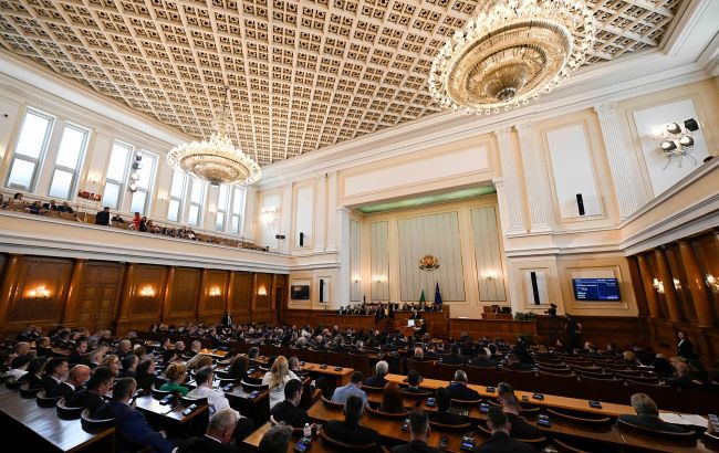 Bulgarian parliament supports supplying armored personnel carriers to Ukraine