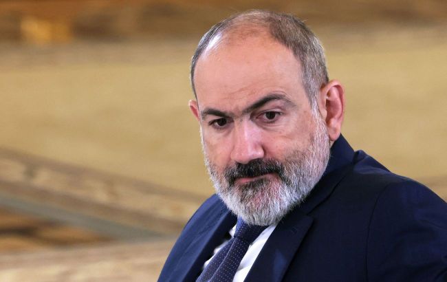 Armenian PM’s plane diverted from Moscow amid massive drone attack