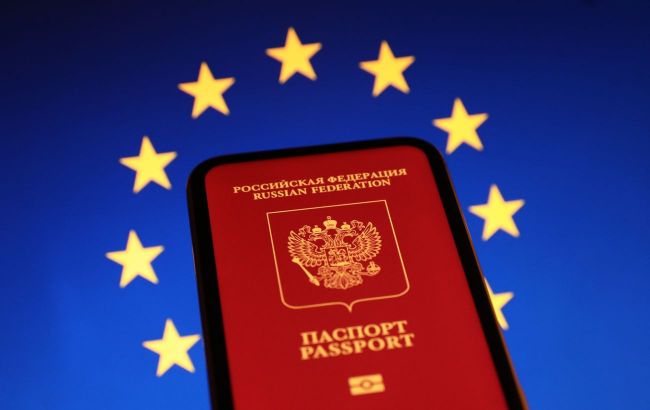 Italian ex-ambassador accused of running massive visa scheme for Russians