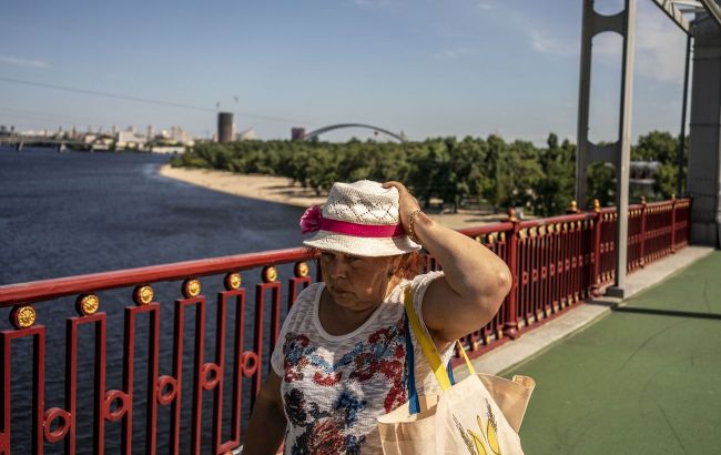 Summer heat raises heart attack risk: Here's how to prevent it