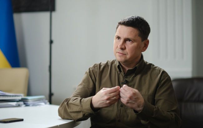 Ukraine will not trade land for peace, says top Zelenskyy aide