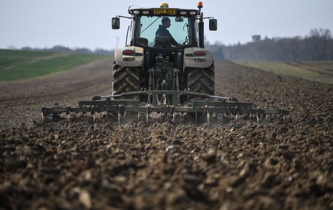 Ukraine risks losing millions of crops after dam collapse