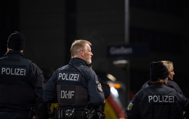 Germany bank heist: Robbers make off with tens of millions of euros