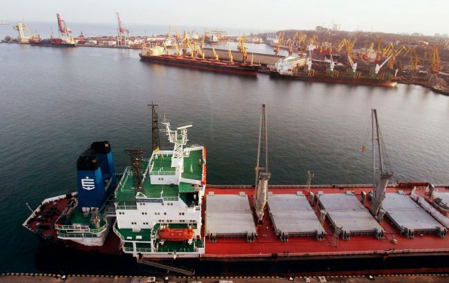 Another ship leaves Ukrainian port on the Black Sea after loading