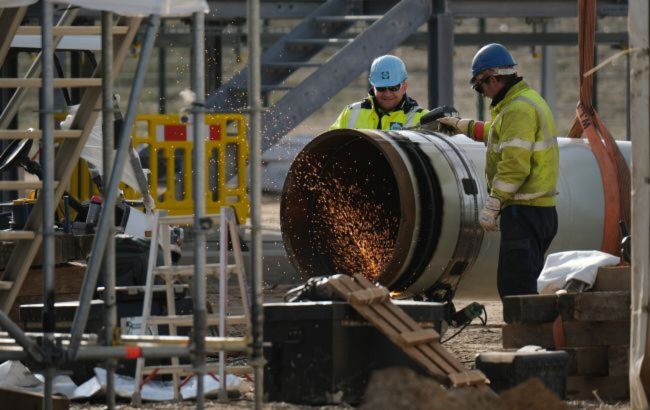 Russia leans toward ceasefire as EU threatens to block Nord Stream 2