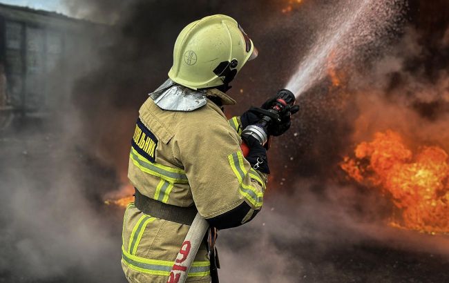 Russia strikes infrastructure facility in Ukraine's Ivano-Frankivsk region: Fire broke out
