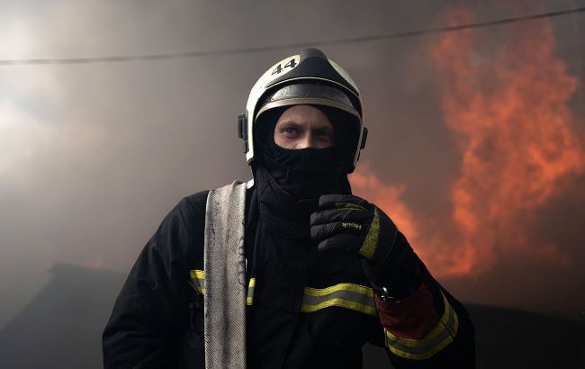 Russia strikes critical infrastructure in Ukraine's Zhytomyr region: Fires break out