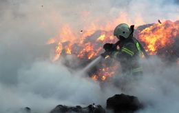 Russia&rsquo;s largest northern oil refinery erupts in flames after overnight drone strike