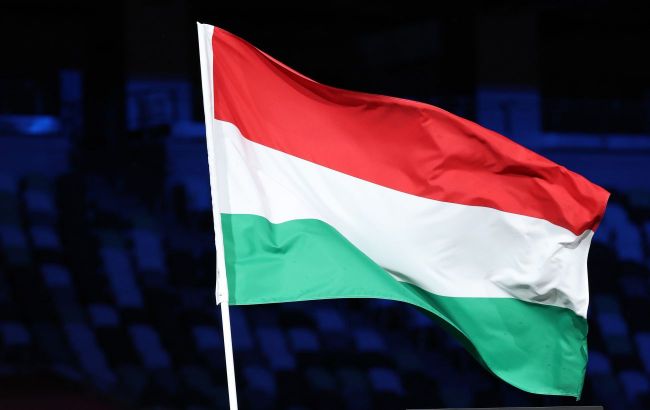 Hungary backs Russia, urging Europe to go easy