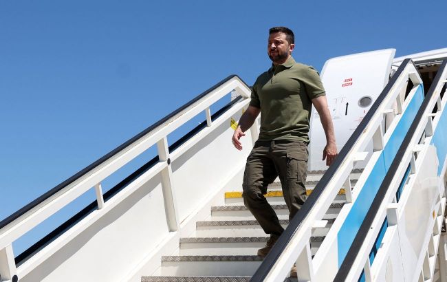 Not just Trump. Media reveal details of Zelenskyy's US visit