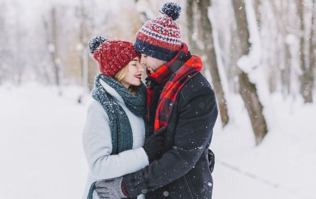 Tarot reveals January 9: These 4 zodiacs about to dive into love and destiny shifts