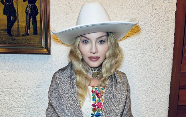 'I pray': Madonna supports Ukrainian children suffering from war