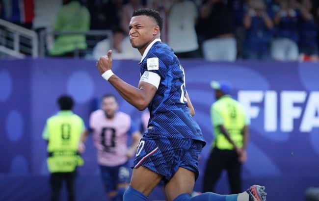 Mbapp&eacute; ties Messi as France edges Paraguay at World Cup