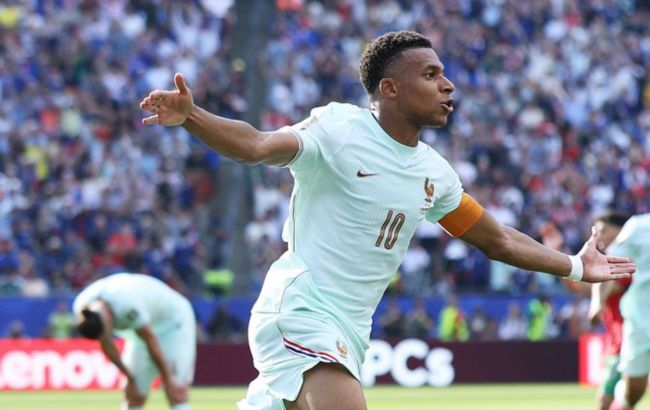 Mbapp&eacute; sets unprecedented France record, surpassing all the legends