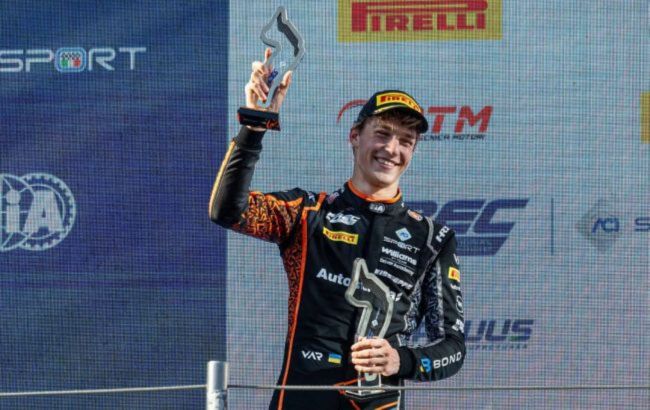 Ukrainian racing driver makes history with Formula victory in Italy