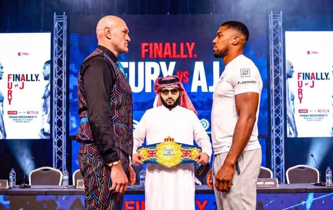 Fury and Joshua face off for first time ahead of blockbuster fight: Video