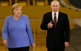 Merkel played key role during Russia’s invasion of Ukraine - Spiegel