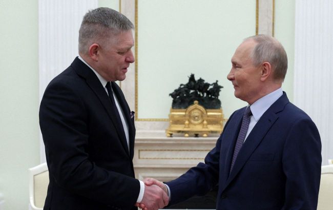 EU's Kallas slams Fico for attending Putin's parade: 'How can you stand side by side with this guy?'