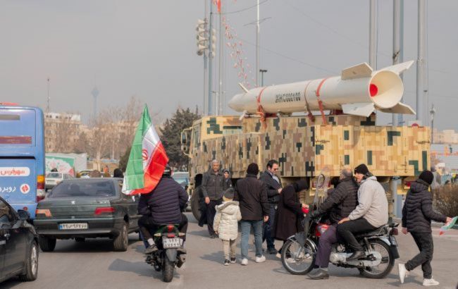 Iran ready to open Strait of Hormuz as some ships to stay blocked