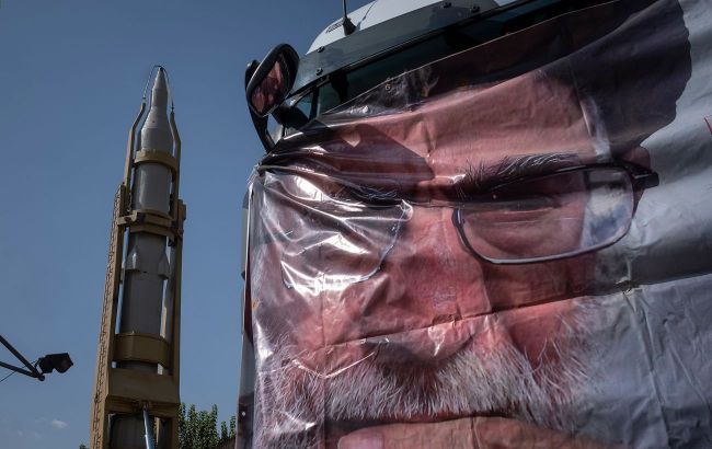 Iran receives 'smart' missiles with over 1,000 km range