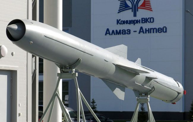 Potential destruction of Russian 'Onyx' missiles in Crimea