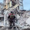 Russia strikes Sloviansk: Residential building destroyed