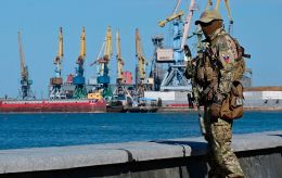 Ukraine demands harsher penalties on Russia for taking Azov ports