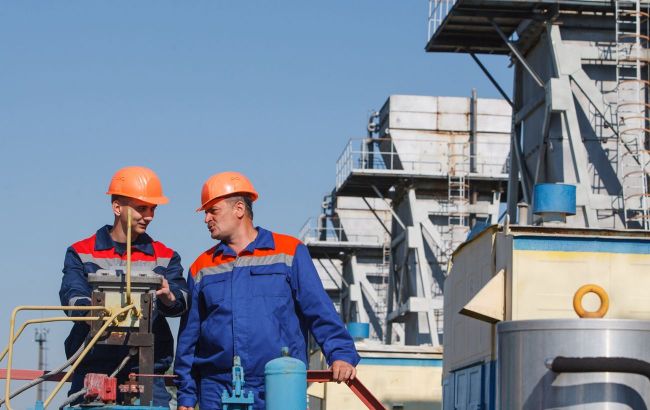 Europe moves to cut Russian gas supplies