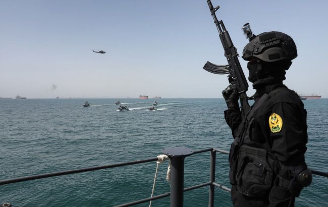 Iran announces closure of the Strait of Hormuz