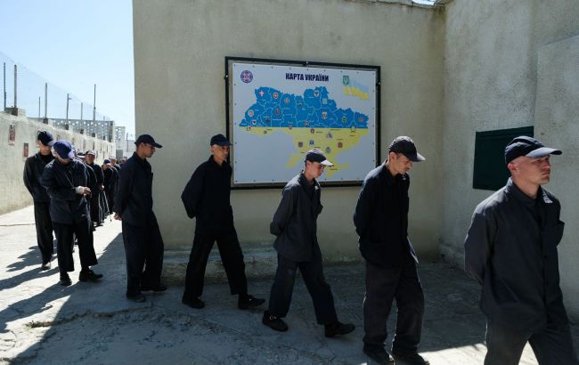 Ukraine preparing list of Russian POWs for 1,000-for-1,000 exchange