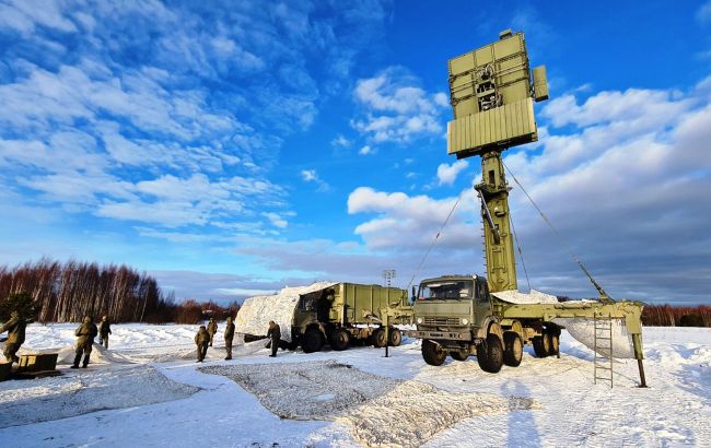 Ukrainian Armed Forces destroy Russian rare radars and communications center