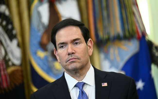 US and Iran issue sharply different statements on ongoing talks