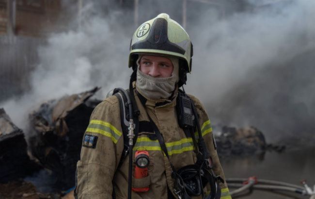 Russian strike sets gas station ablaze near residential building in Kharkiv
