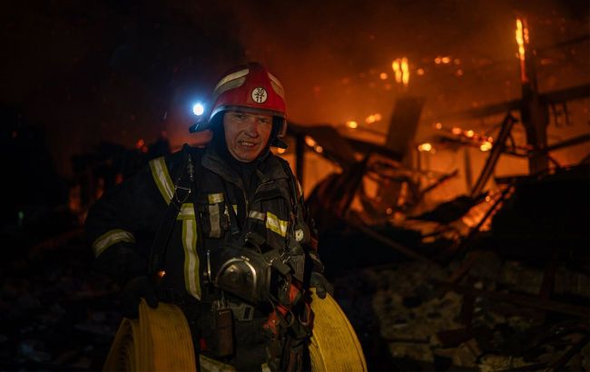 Russia strikes industrial site in Ukraine's Volyn region: One killed, ammonia leak feared