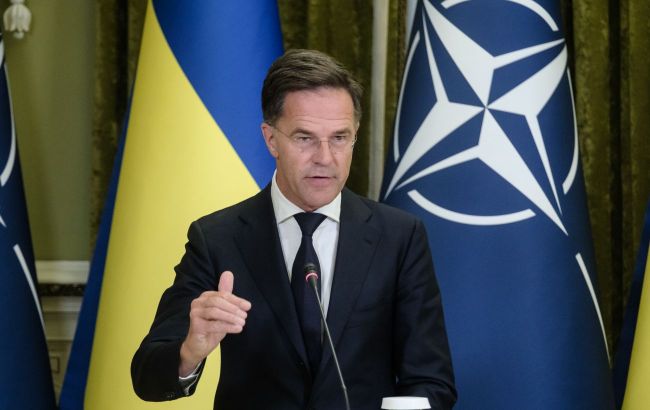 Clarity on Ukraine security guarantees expected after Paris meeting - NATO Chief