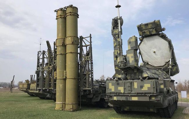 US and Ukraine upgrade S-300 air defense systems as Patriot missile shortage grows