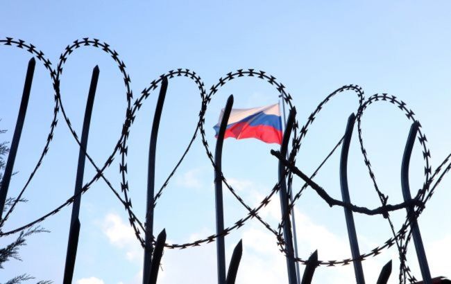 Hungary and Slovakia ask EU to lift sanctions on six Russian oligarchs