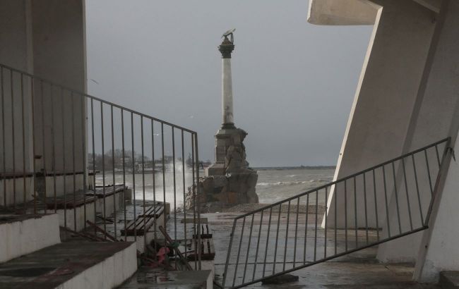 Explosions in Sevastopol: NASA satellite data confirms fire at military airfield