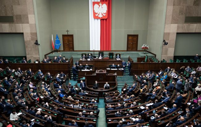 Polish Sejm suspended actions of Treaty on Conventional Armed Forces in Europe