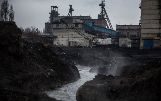 Russia hits coal facilities in Ukraine's Donetsk region with guided bombs