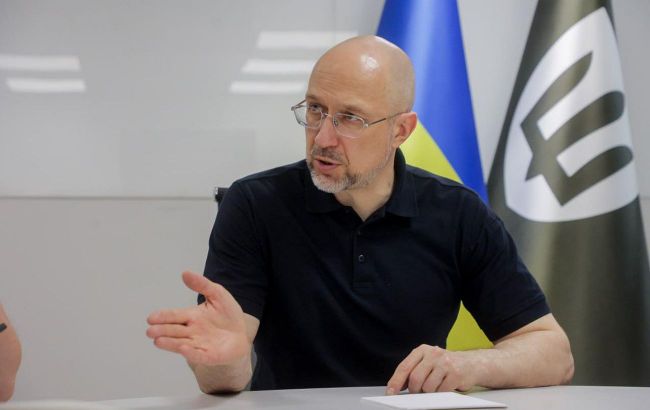 Ukraine Defense Minister details possible foreign troop deployment and no-fly zone strategy