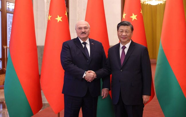 Lukashenko lands in China for unexpected Xi Jinping talks