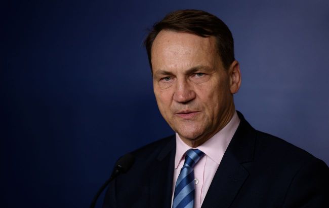 Ending war in Ukraine impossible without Kyiv and Europe at table - Sikorski