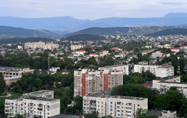 Fire breaks out near Simferopol airfield in Crimea