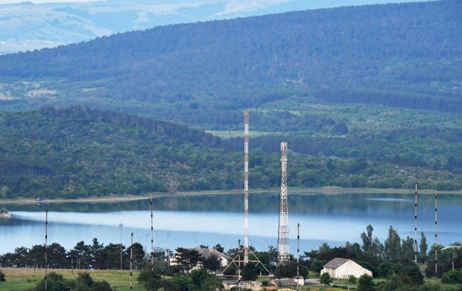 Fire erupts near Crimea's Titan substation after drone strike, satellite images