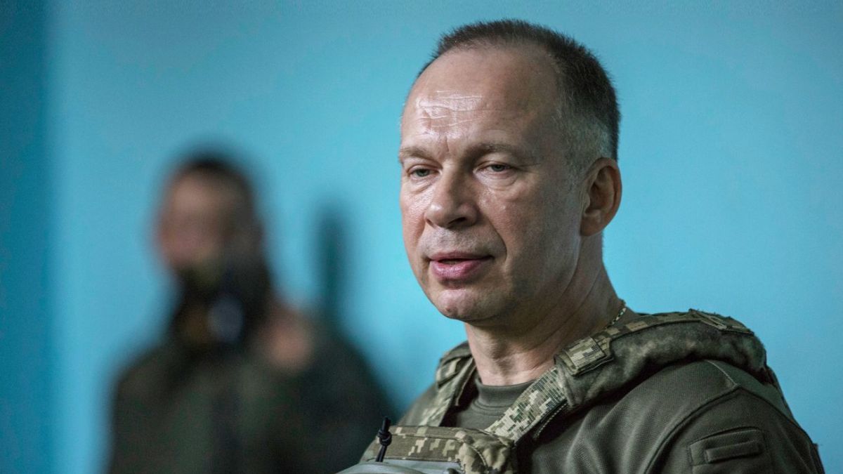 Distracting Russia from Pokrovsk. Ukrainian forces advance near Dobropillia &ndash; Army chief