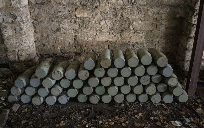 Czechia suggests buying shells for Ukraine outside EU
