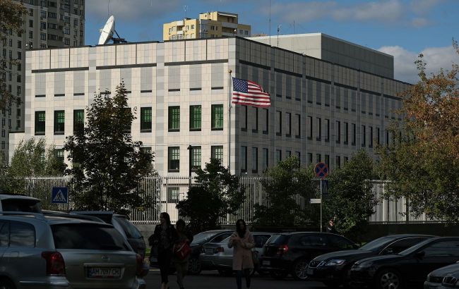 US Embassy in Ukraine confirms death of attaché at Kyiv's Hilton Hotel