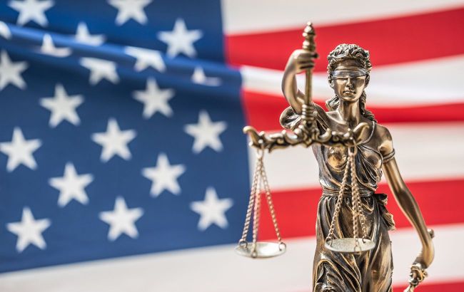 US President urges Supreme Court to scrap birthright citizenship for kids of immigrants